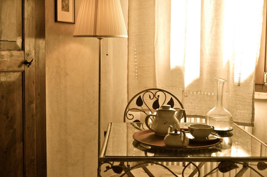 Pomarancio Bnb Saludecio 客房 照片